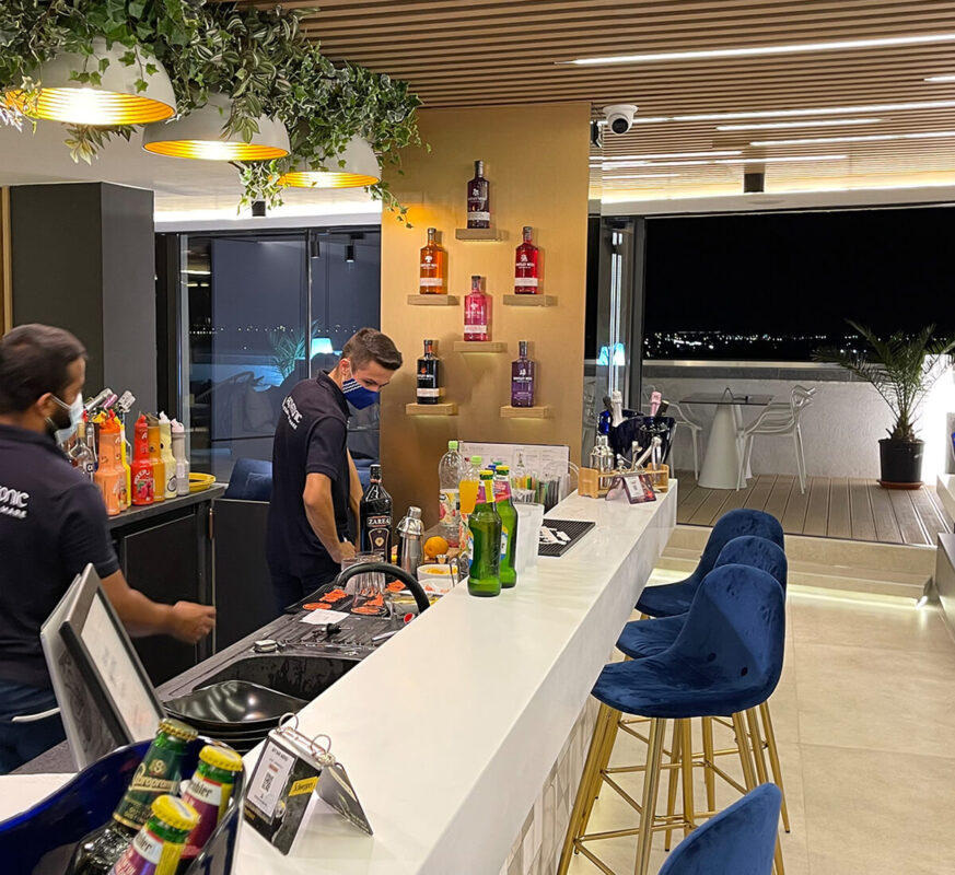aqvatonic-sky-bar-7