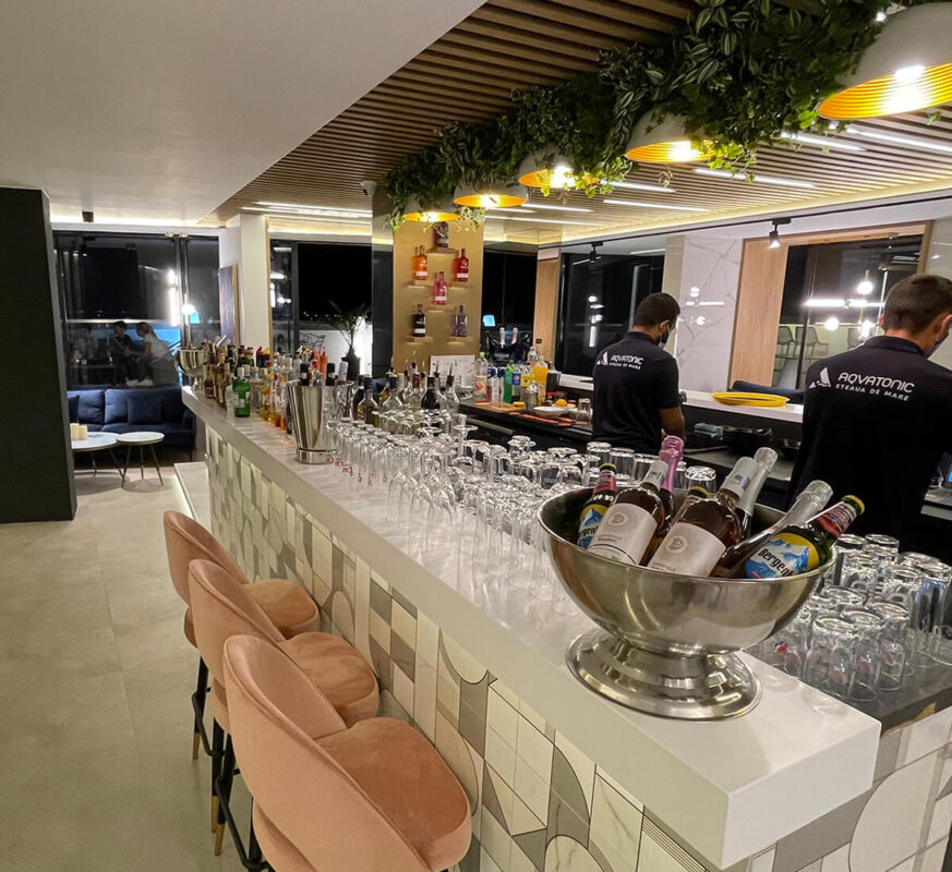aqvatonic-sky-bar-8