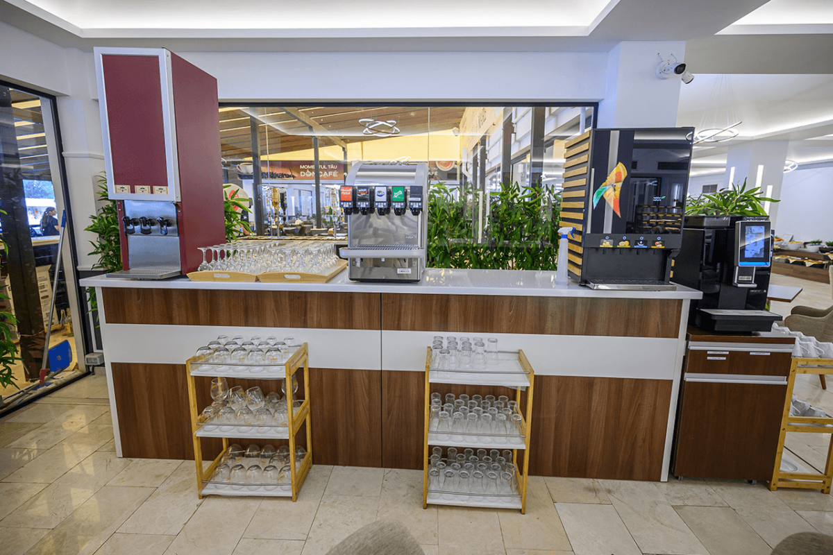 restaurant-delfinul-8